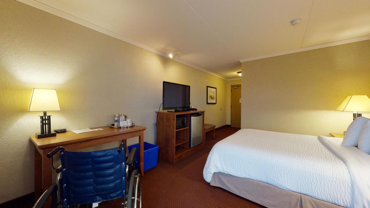 Best Western Plus Norwester Hotel & Conference Centre Thunder Bay Exterior photo