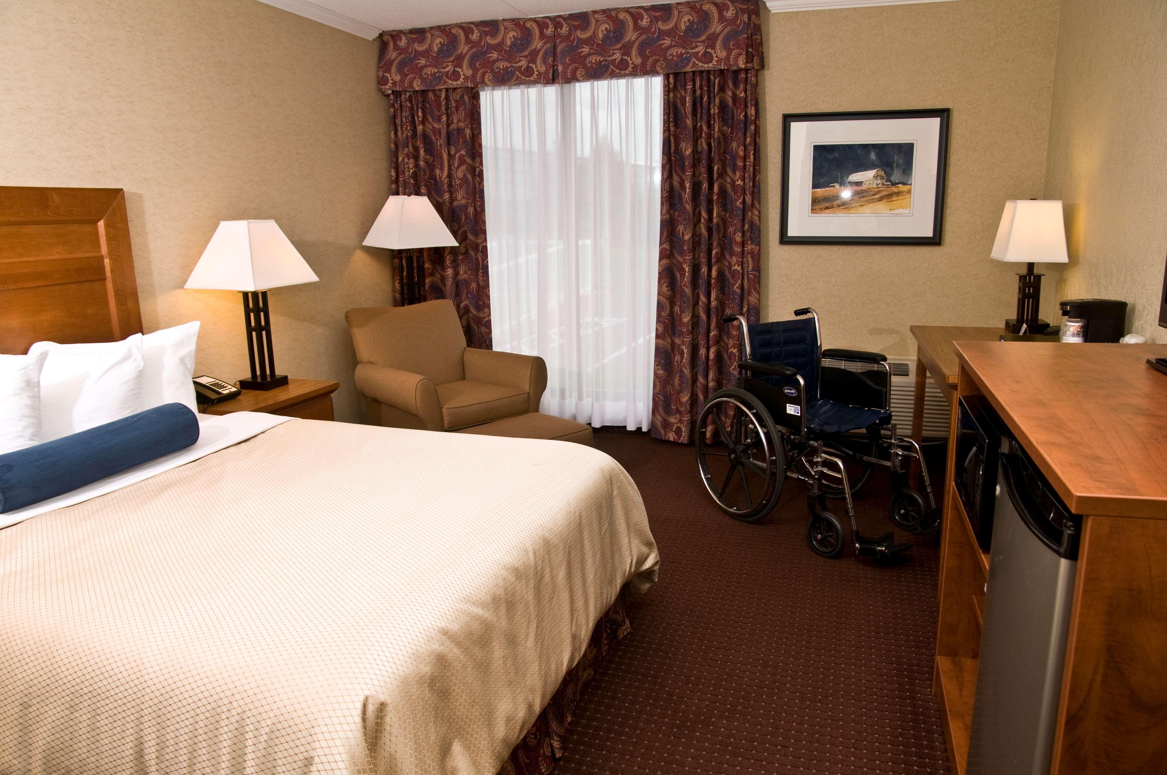 Best Western Plus Norwester Hotel & Conference Centre Thunder Bay Exterior photo