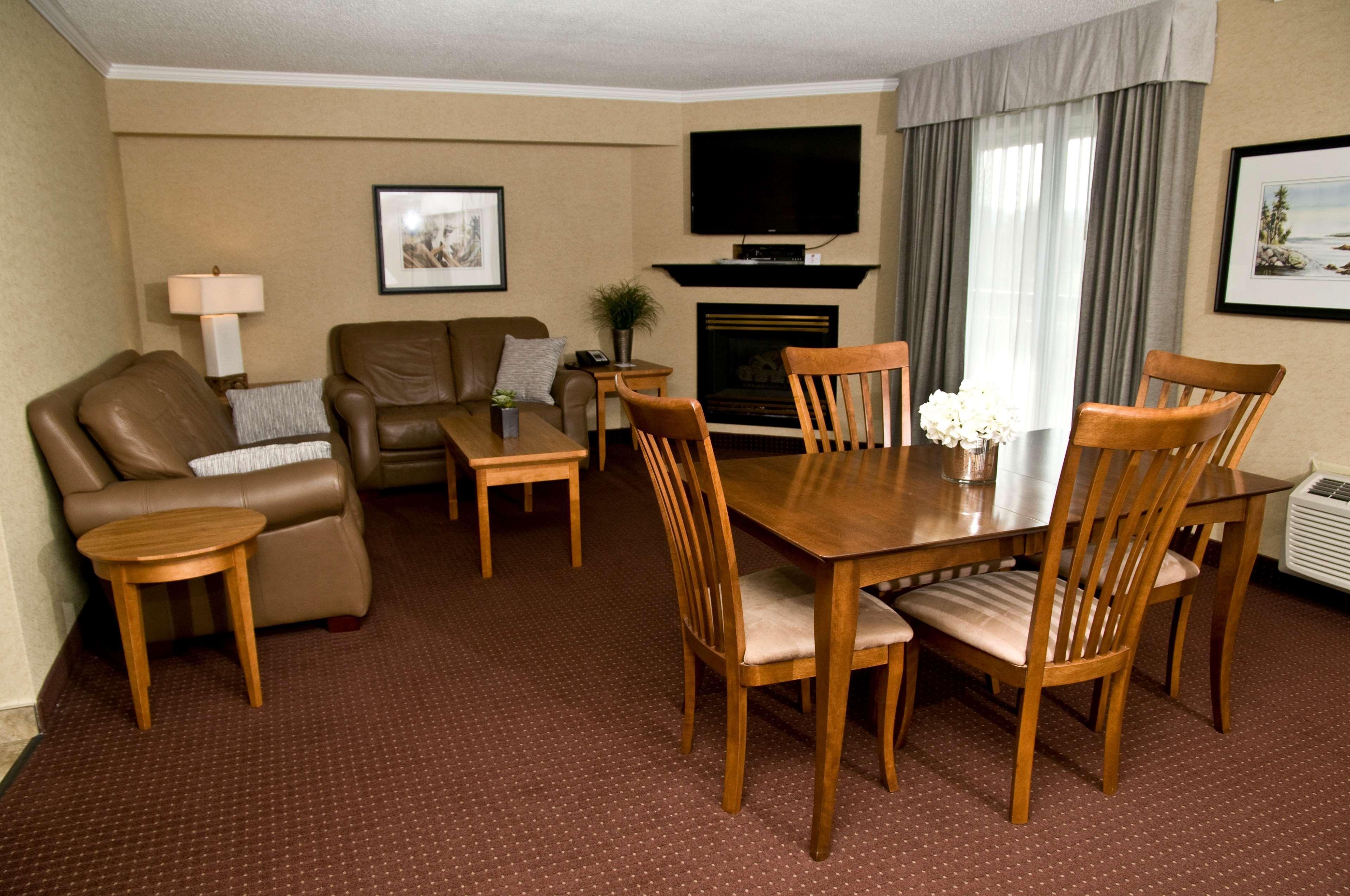 Best Western Plus Norwester Hotel & Conference Centre Thunder Bay Exterior photo