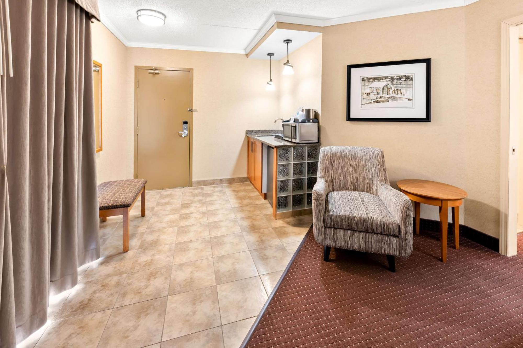 Best Western Plus Norwester Hotel & Conference Centre Thunder Bay Exterior photo
