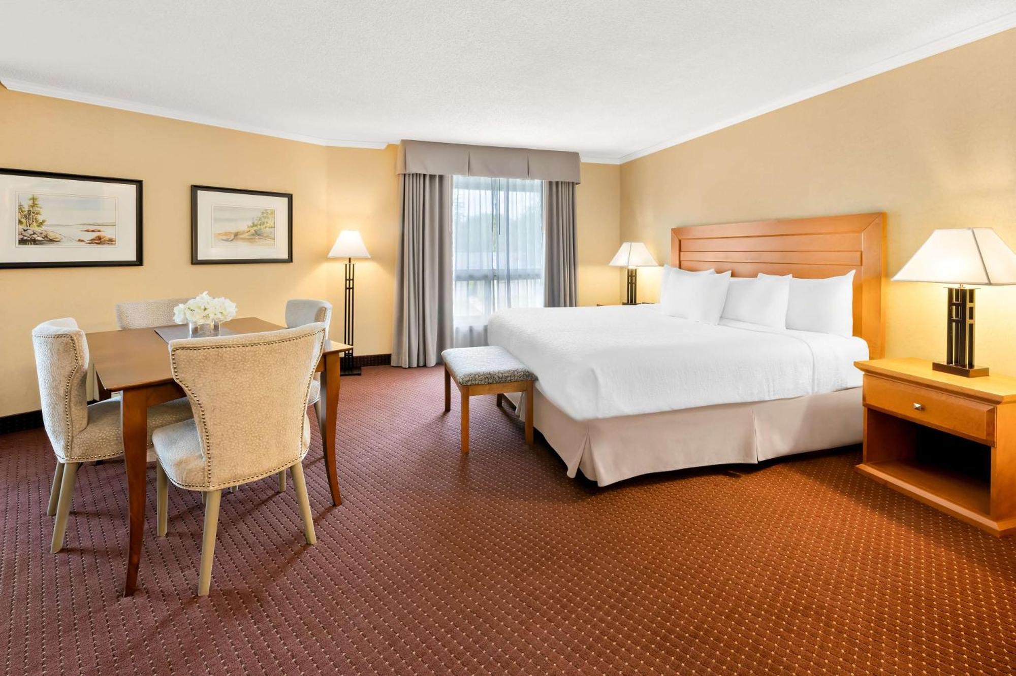 Best Western Plus Norwester Hotel & Conference Centre Thunder Bay Exterior photo