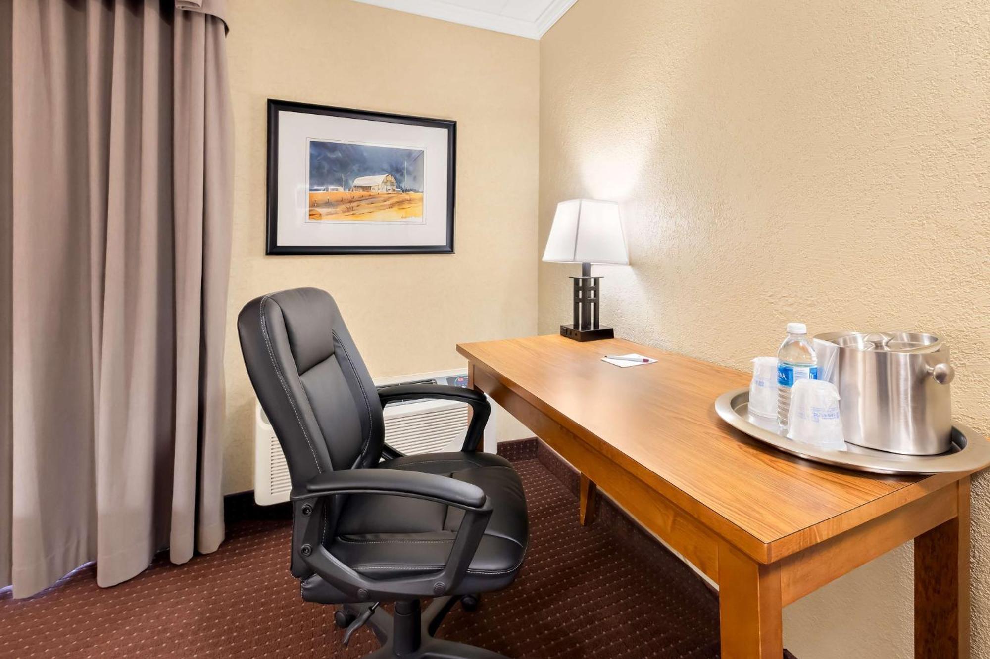 Best Western Plus Norwester Hotel & Conference Centre Thunder Bay Exterior photo
