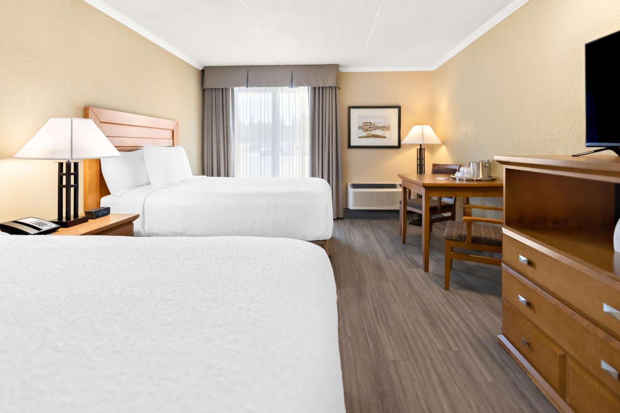Best Western Plus Norwester Hotel & Conference Centre Thunder Bay Exterior photo