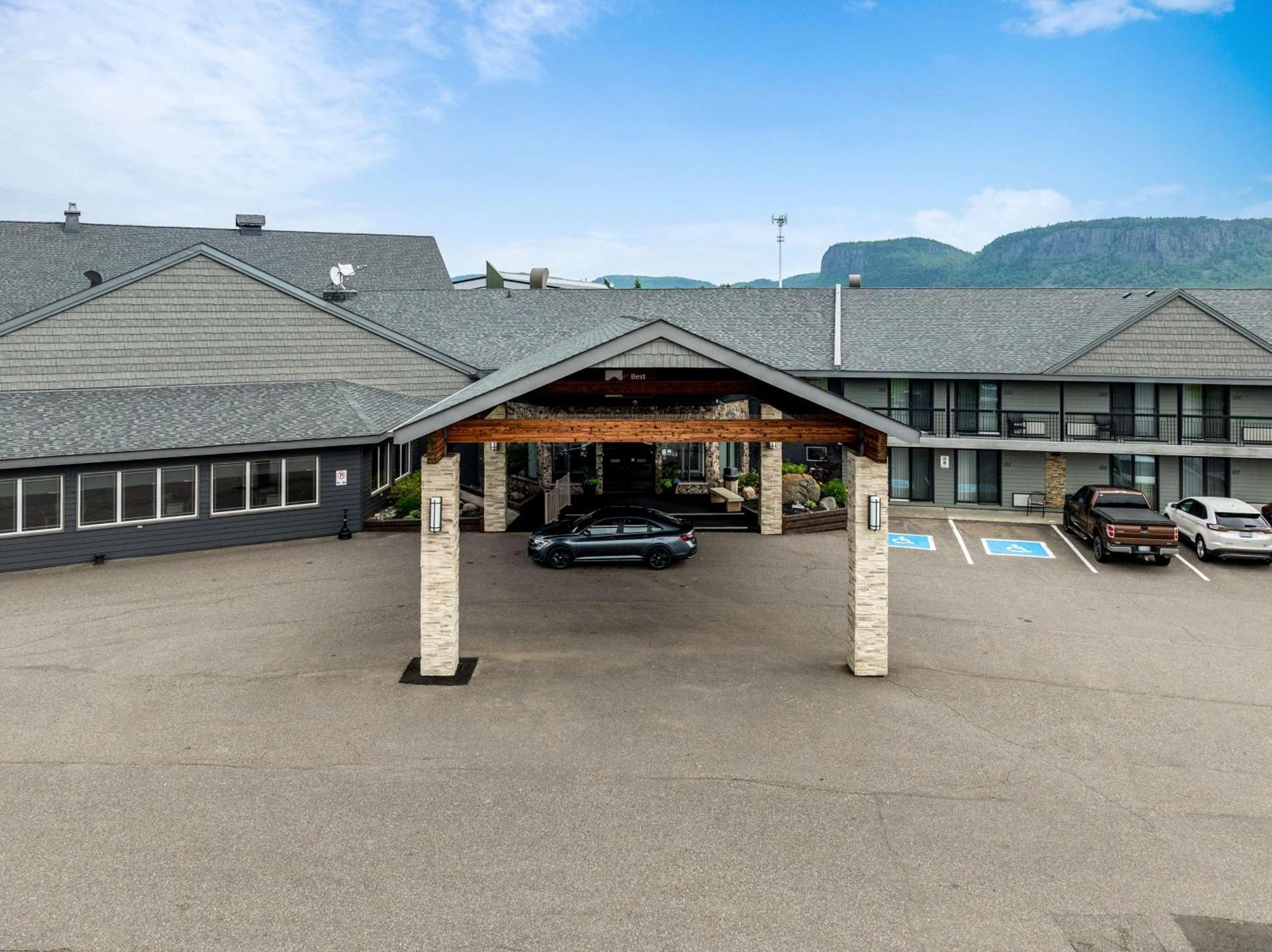 Best Western Plus Norwester Hotel & Conference Centre Thunder Bay Exterior photo