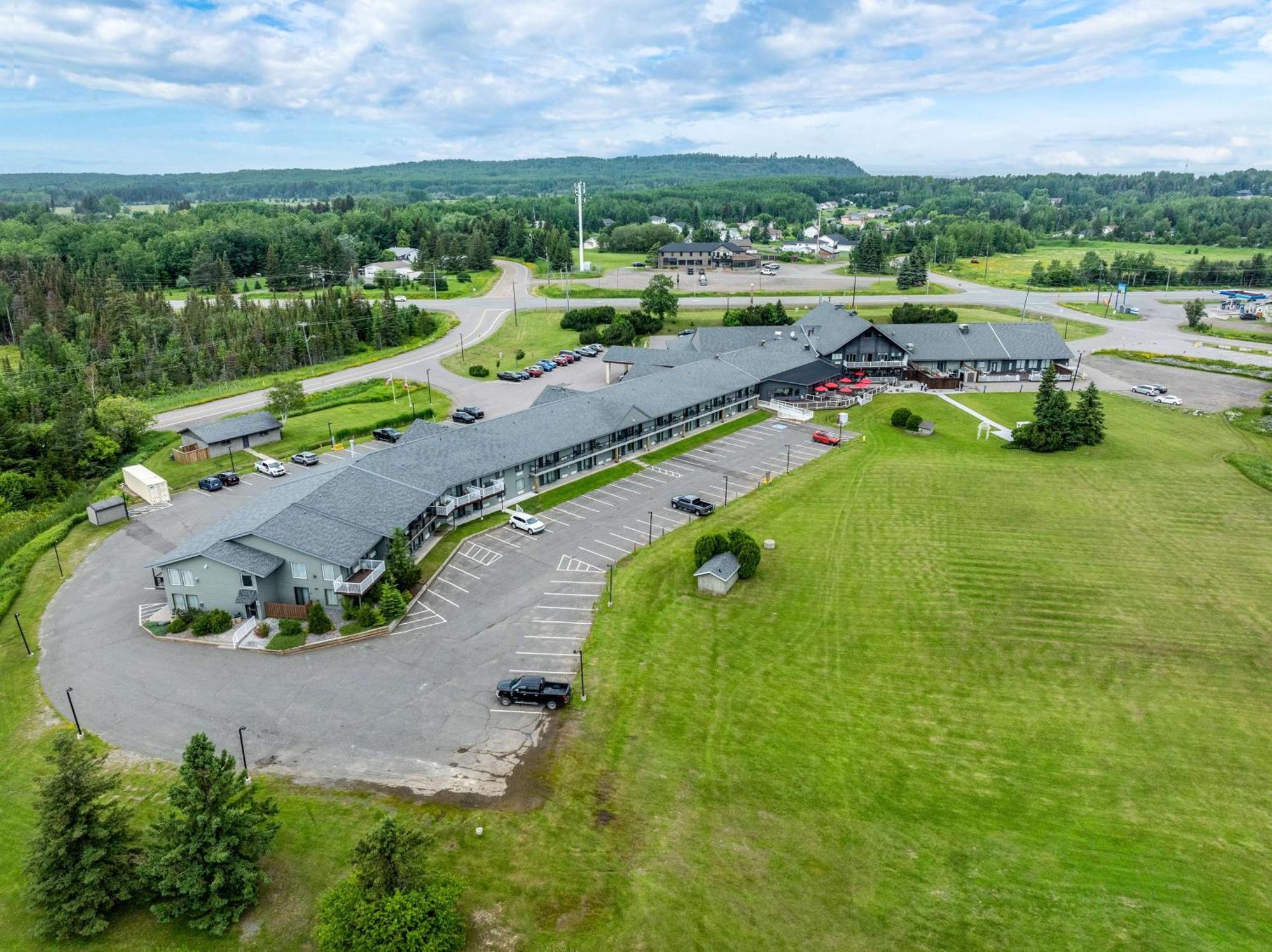 Best Western Plus Norwester Hotel & Conference Centre Thunder Bay Exterior photo