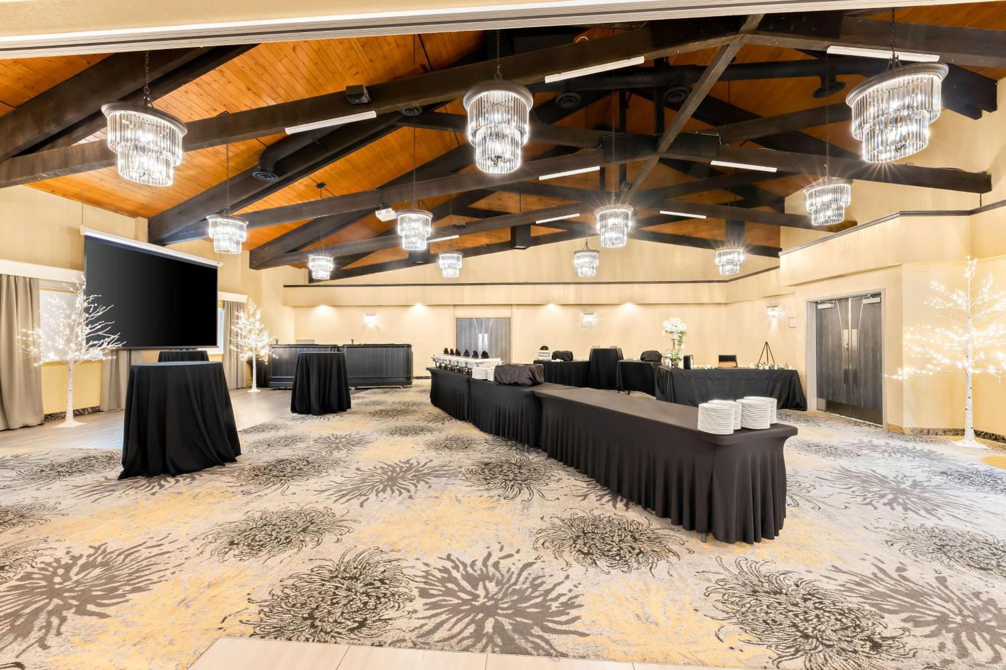 Best Western Plus Norwester Hotel & Conference Centre Thunder Bay Exterior photo